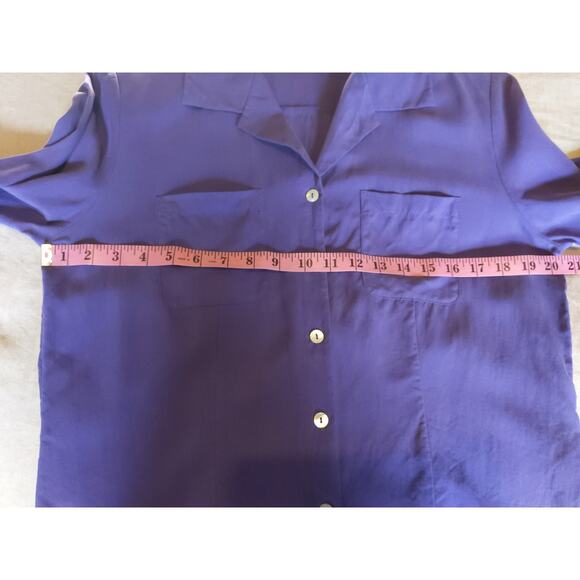 Anne Carson 100% Silk Purple Blouse L Button Front 3/4 Sleeve Lavender Top - Picture 5 of 5